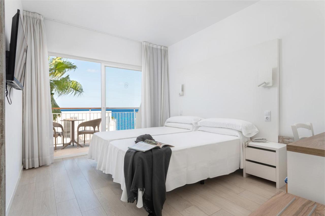 Hotel Atolon & Kaafu Beach Club Cala Bona  Exterior photo