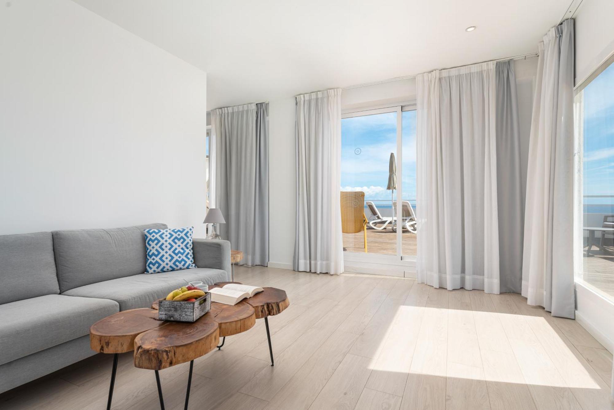 Hotel Atolon & Kaafu Beach Club Cala Bona  Room photo